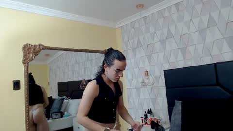 Justine online show from March 11, 2025, 4:10 am