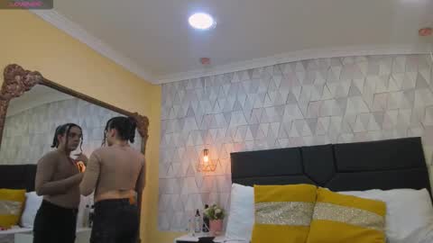 Justine online show from October 14, 2025, 3:07 am