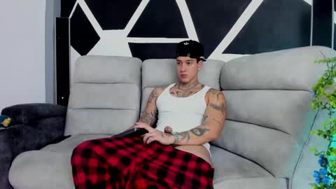 Snapshot of justinfuller_31 chatting on November 8, 2025, 4:51 pm justinfuller_31 online show from November 8, 2025, 4:51 pm