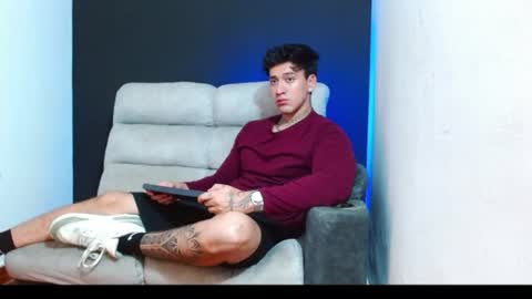 Snapshot of justinfuller_31 chatting on June 23, 2026, 3:37 am justinfuller_31 online show from June 23, 2026, 3:37 am