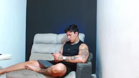 Snapshot of justinfuller_31 chatting on August 2, 2026, 4:16 pm justinfuller_31 online show from August 2, 2026, 4:16 pm