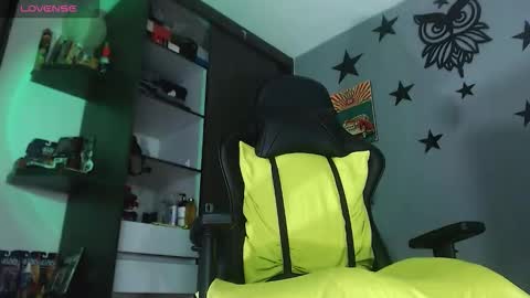 Justinsc online show from March 16, 2026, 11:31 pm