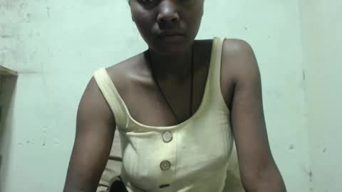 Justlhot online show from November 17, 2025, 11:54 pm