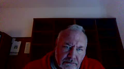justme196756 online show from December 20, 2025, 8:32 am