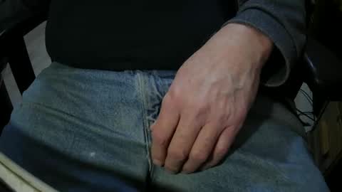 Justme39057 online show from October 22, 2025, 6:51 pm