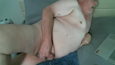 justmedm64 online show from March 5, 2026, 1:23 am