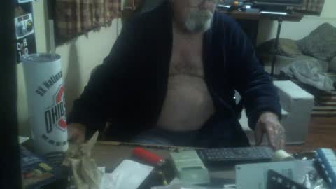 justmeohio online show from July 19, 2026, 1:42 am