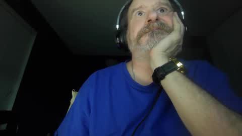 Snapshot of justmetool chatting on May 27, 2026, 5:15 am Tool online show from May 27, 2026, 5:15 am
