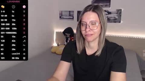 Snapshot of justmexy7 chatting on October 3, 2025, 3:58 am Julie online show from October 3, 2025, 3:58 am