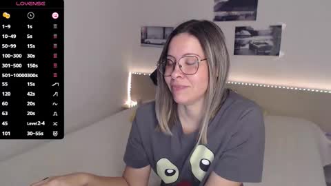 Snapshot of justmexy7 chatting on November 14, 2025, 5:06 am Julie online show from November 14, 2025, 5:06 am