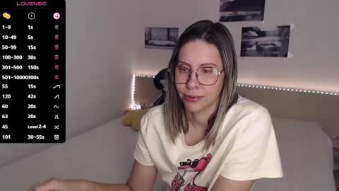 Julie online show from November 22, 2025, 5:06 am