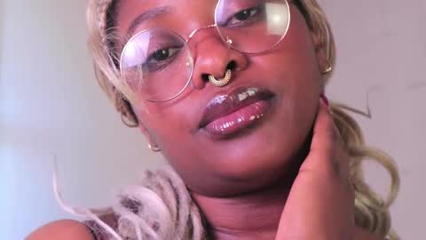 Snapshot of justnala_ chatting on February 27, 2026, 3:34 pm Nala online show from February 27, 2026, 3:34 pm