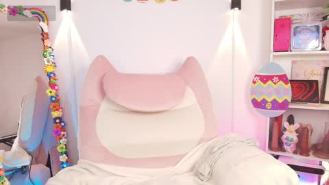 Emy online show from April 2, 2026, 1:25 am