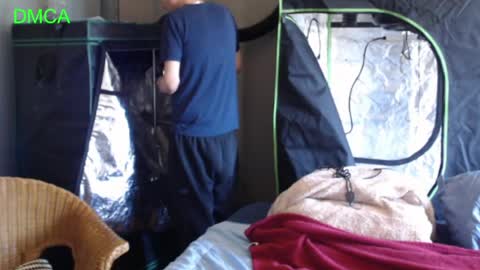 Justonetime1 online show from April 27, 2026, 7:12 pm