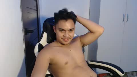 dwayne online show from November 4, 2025, 6:51 pm