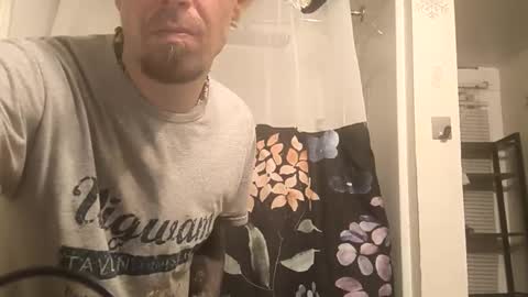 Snapshot of justtforrrfunnnn chatting on December 3, 2025, 8:12 am justtforrrfunnnn online show from December 3, 2025, 8:12 am