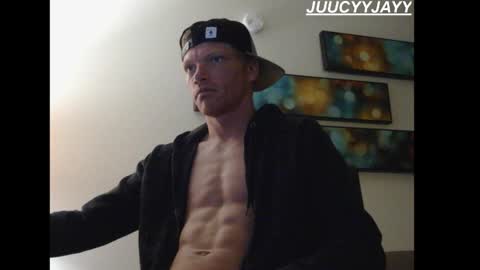 juucyyjayy online show from March 5, 2026, 12:17 am