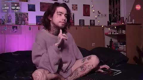 Juuzou hehim u can call me Juz online show from December 2, 2025, 2:34 pm