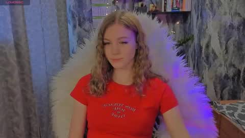 Snapshot of juxxxsybunx chatting on October 8, 2025, 2:53 am Juxsy online show from October 8, 2025, 2:53 am