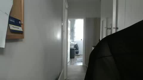 Snapshot of jwbcock58 chatting on January 29, 2025, 12:02 pm JWBcock58 online show from January 29, 2025, 12:02 pm