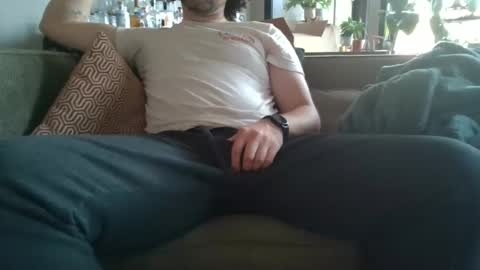 Snapshot of k00fler_08 chatting on February 1, 2025, 9:08 pm koof online show from February 1, 2025, 9:08 pm
