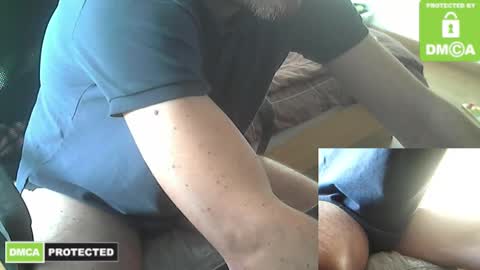 Snapshot of k1ze chatting on December 3, 2025, 1:53 pm Tonio online show from December 3, 2025, 1:53 pm