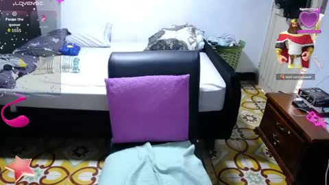 Snapshot of kaarlaa_ chatting on June 17, 2026, 6:20 pm Karla online show from June 17, 2026, 6:20 pm