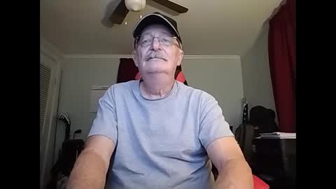 kabriggs136 online show from December 13, 2024, 3:16 am