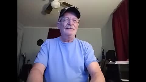 kabriggs136 online show from January 31, 2025, 1:11 am