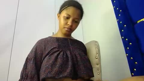 kadime online show from October 28, 2025, 7:27 pm