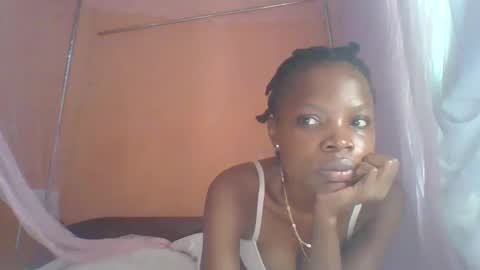 Snapshot of kadzo23 chatting on January 17, 2025, 7:41 am Kadzo online show from January 17, 2025, 7:41 am