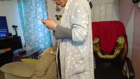 Snapshot of kael_art_d chatting on March 7, 2025, 12:37 am kael_art_d online show from March 7, 2025, 12:37 am