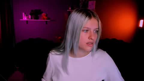 Snapshot of kaela_spell_ chatting on October 17, 2025, 1:03 pm kaela_spell_ online show from October 17, 2025, 1:03 pm