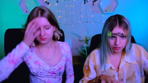 Snapshot of kaela_spell_ chatting on November 14, 2025, 10:29 pm kaela_spell_ online show from November 14, 2025, 10:29 pm