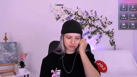 kaela_spell_ online show from August 3, 2026, 1:26 am