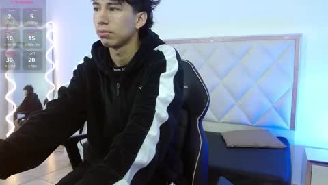 kaelwolf  online show from November 2, 2025, 11:23 am