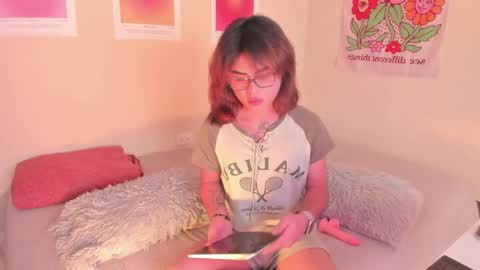 Kai Novoa online show from October 15, 2025, 8:31 pm