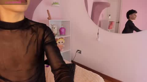 Kai online show from March 11, 2025, 3:48 am