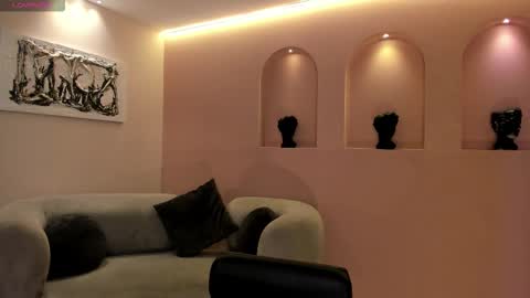 Kaia Ferreira online show from November 3, 2025, 12:17 pm