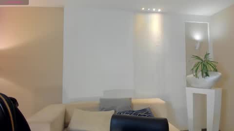 Kaia Ferreira online show from February 21, 2026, 12:06 pm