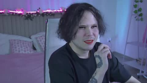 kaiangel9mice online show from May 7, 2026, 3:34 am