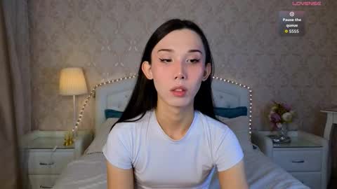 Snapshot of kaiasunshine chatting on October 6, 2025, 8:01 am Kaia Monday Thursday FridaySaturdaySunday online show from October 6, 2025, 8:01 am