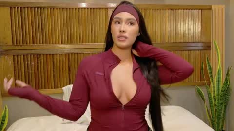 Snapshot of kaiawhite chatting on May 26, 2026, 9:44 pm kaiawhite online show from May 26, 2026, 9:44 pm