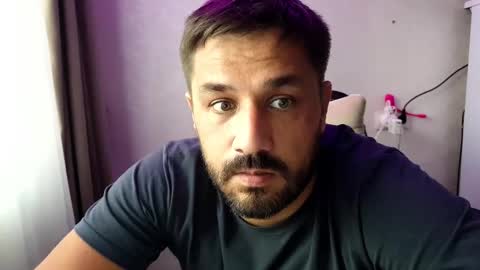 Snapshot of kaifik chatting on November 5, 2025, 8:14 am kaifik online show from November 5, 2025, 8:14 am