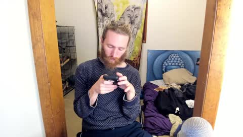 Kaiku77 online show from December 10, 2024, 12:28 am