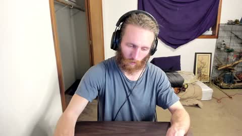 Kaiku77 online show from December 29, 2024, 7:39 am