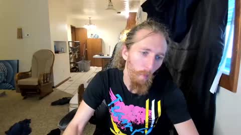 Kaiku77 online show from October 6, 2025, 7:22 pm