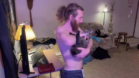 Kaiku77 online show from February 2, 2026, 6:34 am