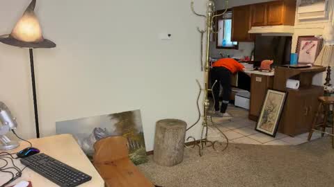 Kaiku77 online show from February 17, 2026, 10:05 pm