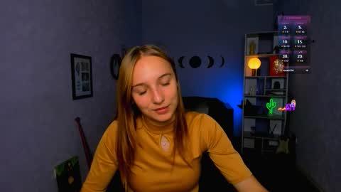 Snapshot of kaira_loo chatting on September 15, 2025, 7:41 am Kiara online show from September 15, 2025, 7:41 am